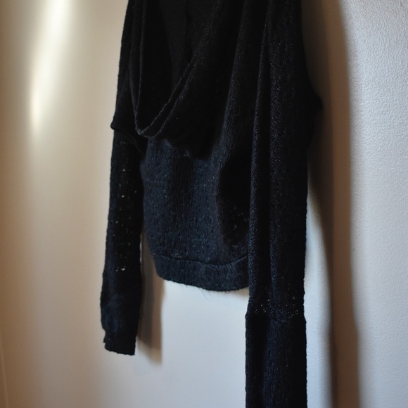 MIND CODE Black Knit Crop Sweater with Hood - Picture 3 of 5